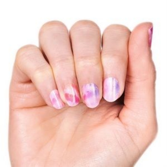 Color Street - Picture 3 of 3